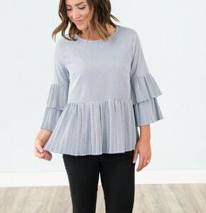 NWT Stevi Hender Blue & White Bohemian Ruffle Blouse sz Small